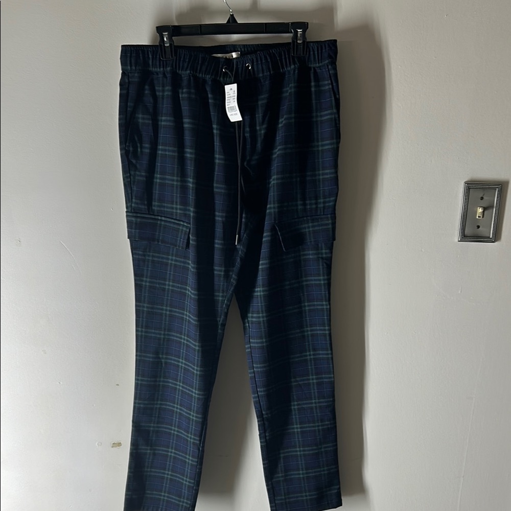 Men's Black and Green, Navy Blue Cargo Plaid Pant
